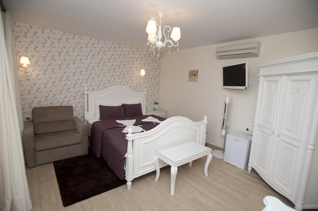 Riva'S Club Hotel Hüseyinli Eksteriør billede